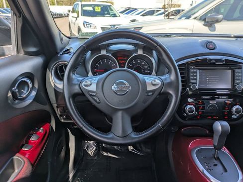 Used 2016 Nissan Juke SV w/ Technology Package image 14