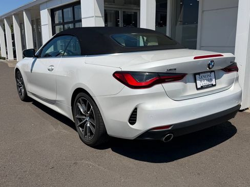 Used 2022 BMW 430i xDrive Convertible w/ Convenience Package AWD/4WD image 3