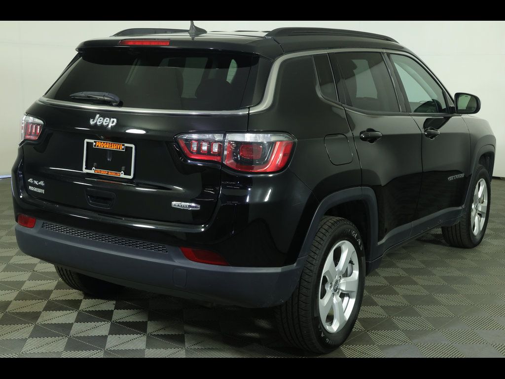 Used 2020 Jeep Compass Latitude w/ Popular Equipment Group AWD/4WD image 15