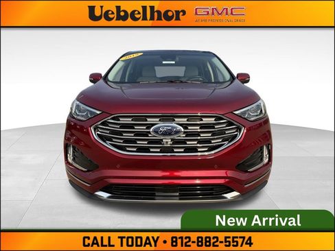Used 2019 Ford Edge Titanium w/ Equipment Group 301A FWD image 11