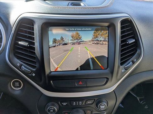 Used 2015 Jeep Cherokee Limited w/ Trailer Tow Group image 13