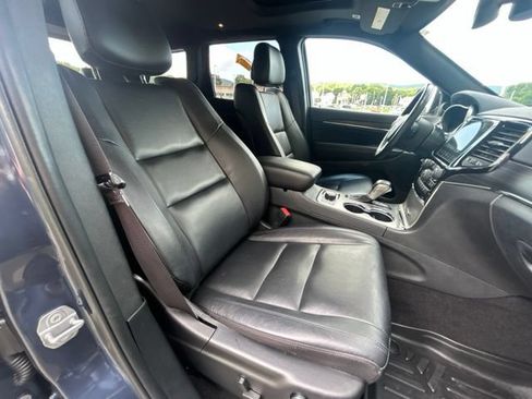 Used 2021 Jeep Grand Cherokee Limited AWD/4WD image 36