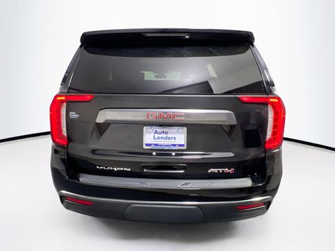 Used 2021 GMC Yukon AT4 w/ AT4 Premium Package AWD/4WD image 6