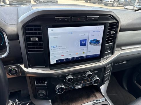 Used 2021 Ford F150 Lariat RWD image 18