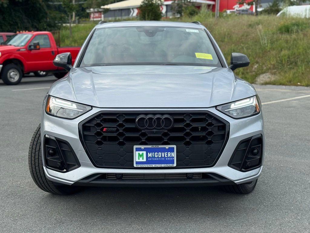 Used 2023 Audi SQ5 Premium Plus w/ Premium Plus Package AWD/4WD image 9