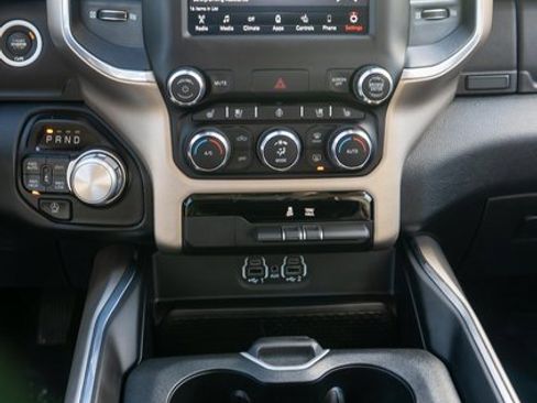 Used 2020 RAM 1500 Laramie image 15