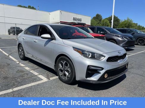 Used 2020 Kia Forte LXS image 1