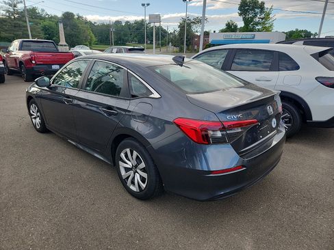 Used 2023 Honda Civic LX image 3