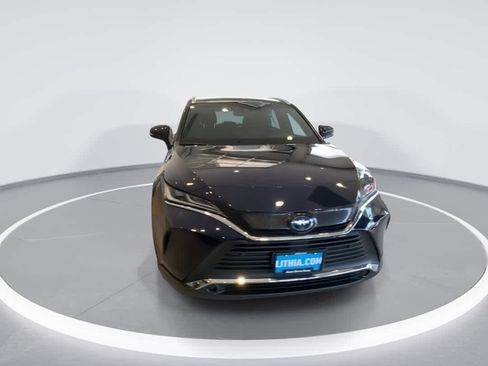 Used 2021 Toyota Venza XLE w/ Softex Package AWD/4WD image 3