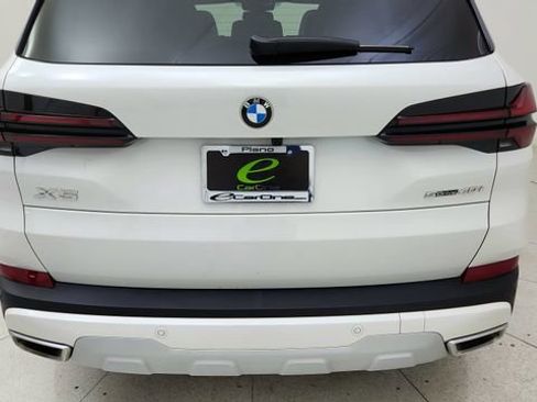 Used 2026 BMW X5 sDrive40i RWD image 11