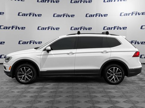 Used 2021 Volkswagen Tiguan SE w/ Panoramic Sunroof Package AWD/4WD image 2