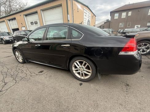 Used 2010 Chevrolet Impala LTZ FWD image 7