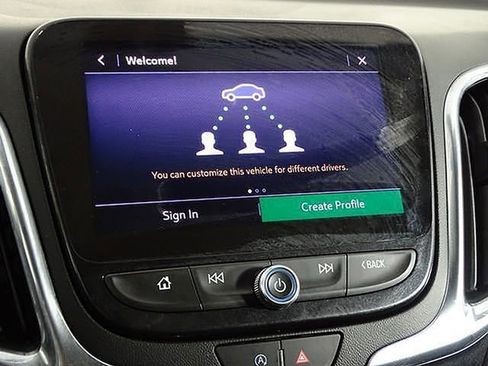 Used 2022 Chevrolet Equinox Premier w/ LPO, Floor Liner Package image 37