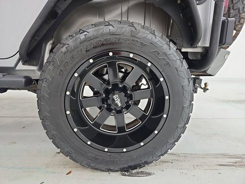 Used 2016 Jeep Wrangler Unlimited Sport w/ Quick Order Package 24S AWD/4WD image 43