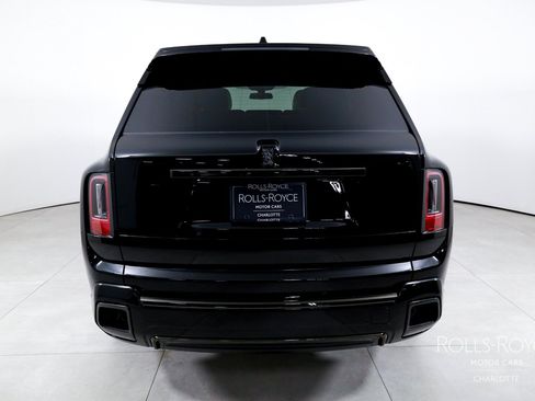 New 2027 Rolls-Royce Cullinan Black Badge AWD/4WD image 9
