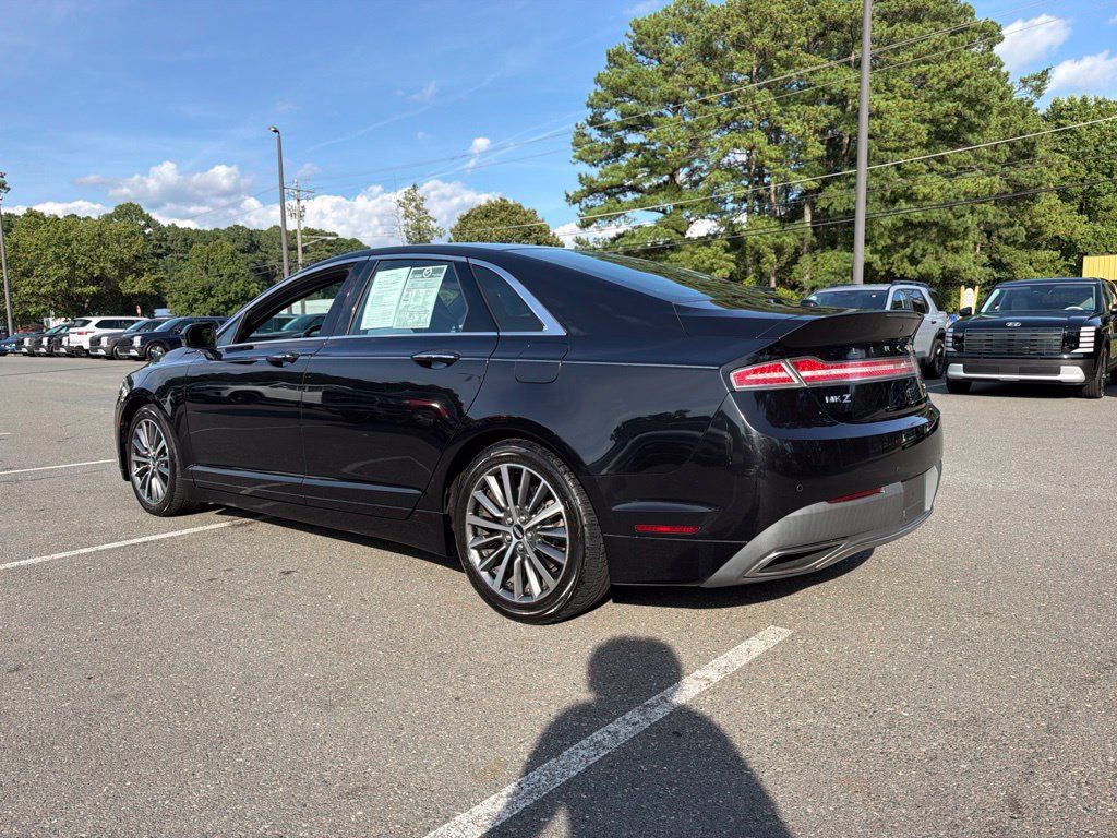 Used 2020 Lincoln MKZ FWD image 7