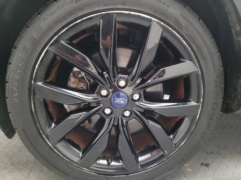 Used 2018 Ford Escape SE w/ SE Sport Appearance Package AWD/4WD image 31
