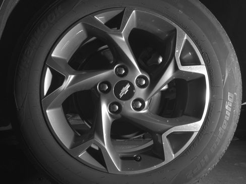 Used 2025 Chevrolet Trax LT w/ LT Convenience Package FWD image 14