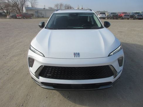 New 2026 Buick Envision Sport Touring image 9