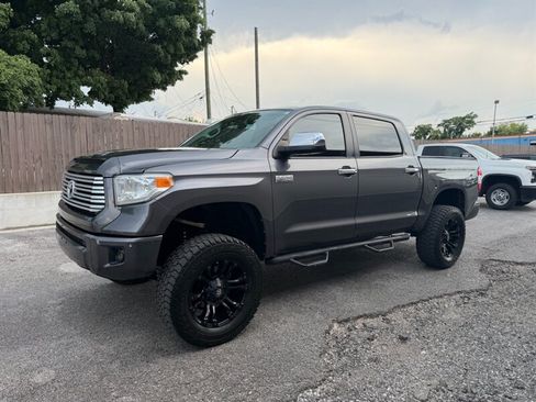 Used 2017 Toyota Tundra Platinum AWD/4WD image 7