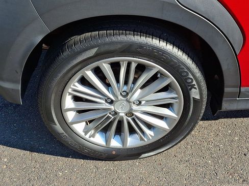 Used 2021 Hyundai Kona SEL AWD/4WD image 8
