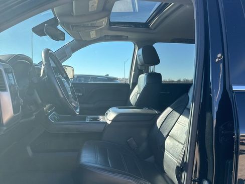 Used 2017 GMC Sierra 1500 Denali w/ Denali Ultimate Package image 11