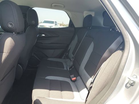 New 2026 Chevrolet TrailBlazer LT w/ Convenience Package FWD image 15