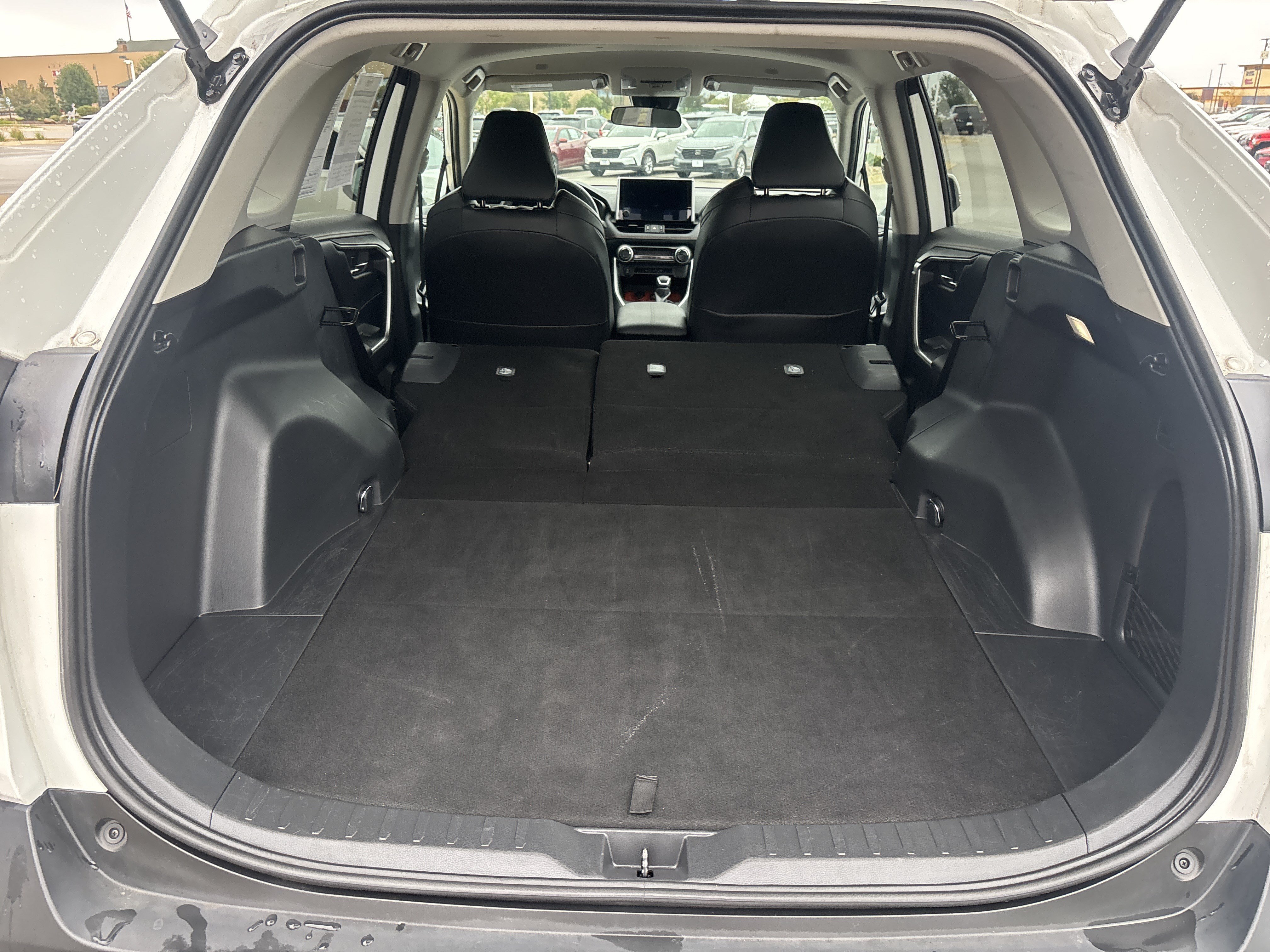 Used 2024 Toyota RAV4 Adventure AWD/4WD image 32