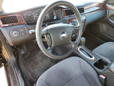 Used 2009 Chevrolet Impala LT image 9