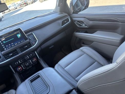 Certified 2024 Chevrolet Tahoe Z71 w/ Luxury Package image 25