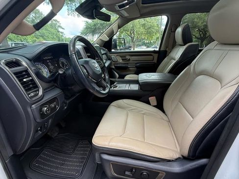 Used 2019 RAM 1500 Limited AWD/4WD image 11