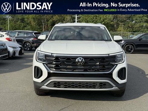 New 2026 Volkswagen Atlas Cross Sport SE AWD/4WD image 7