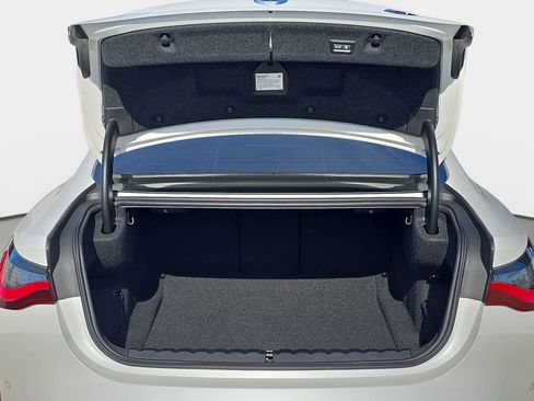 Used 2021 BMW M4 Competition w/ Executive Package image 14