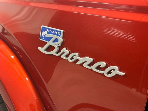 Used 2023 Ford Bronco Outer Banks AWD/4WD image 13