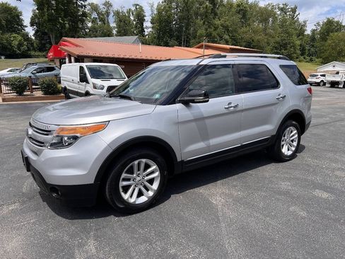 Used 2012 Ford Explorer XLT AWD/4WD image 1
