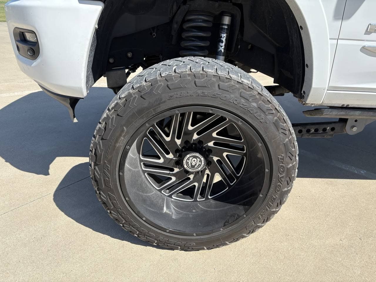Used 2019 RAM 2500 Limited AWD/4WD image 12
