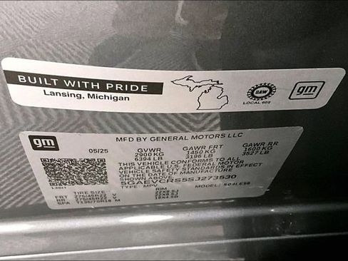 Used 2025 Buick Enclave Avenir w/ Super Cruise Package image 41