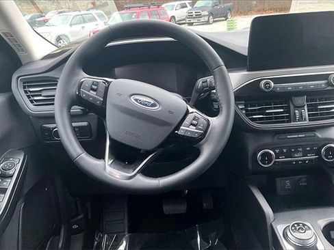 Used 2023 Ford Escape Active image 5
