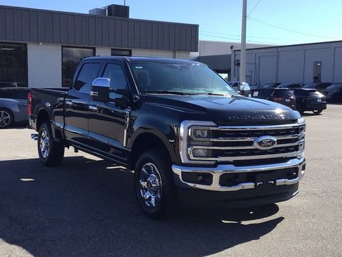 New 2026 Ford F350 King Ranch w/ Chrome Package image 3