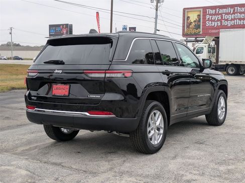 New 2025 Jeep Grand Cherokee Laredo X image 7