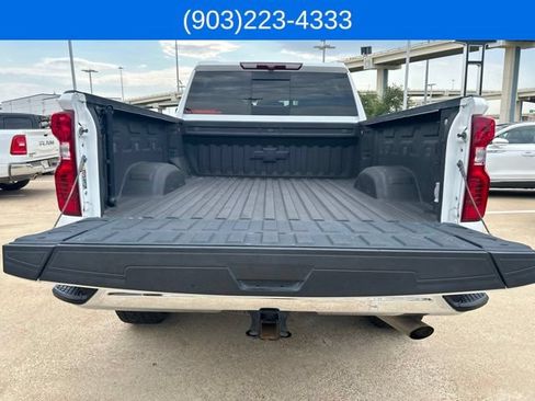 Used 2024 Chevrolet Silverado 2500 LT AWD/4WD image 12