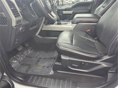 Used 2019 Ford F150 Lariat w/ Equipment Group 502A Luxury image 16