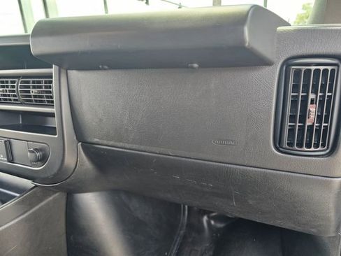 Used 2024 GMC Savana 2500 Extended w/ Driver Convenience Package RWD image 22