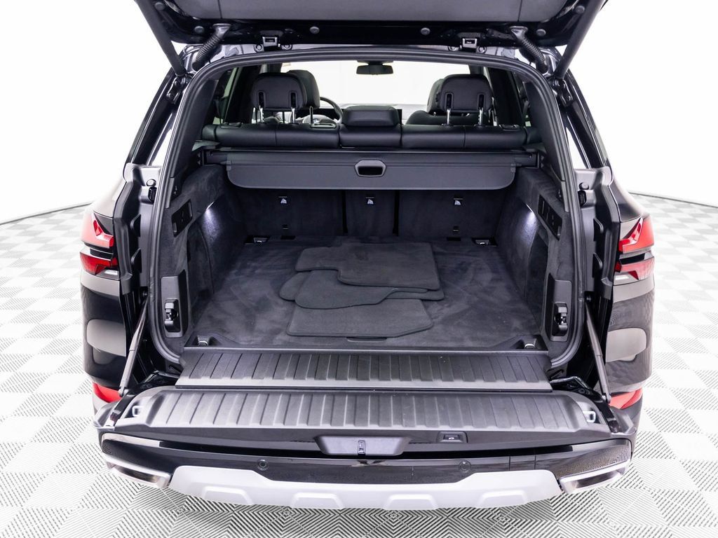 Used 2024 BMW X5 xDrive40i AWD/4WD image 28