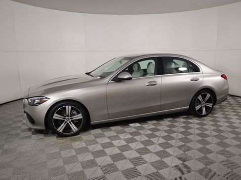 Certified 2022 Mercedes-Benz C 300 4MATIC Sedan image 8