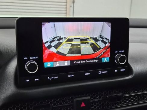 Certified 2024 Honda HR-V Sport image 32