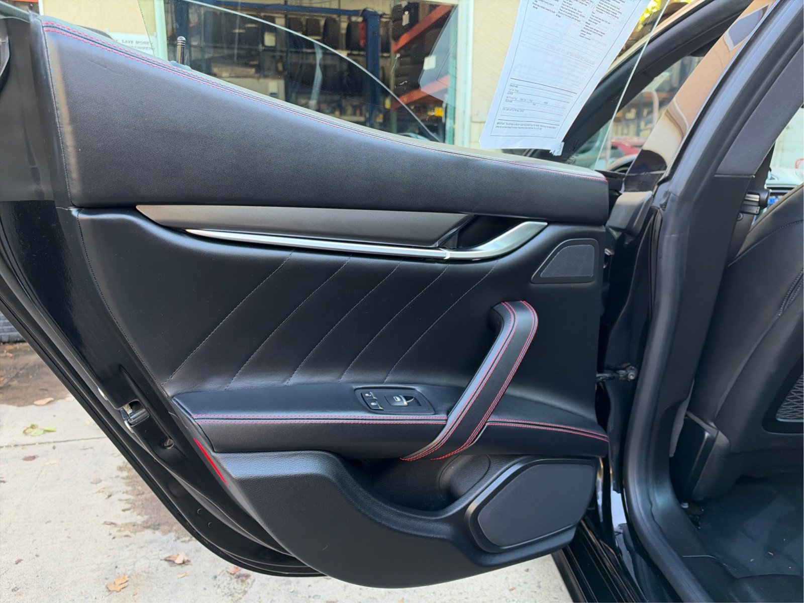 Used 2019 Maserati Ghibli S Q4 AWD/4WD image 28