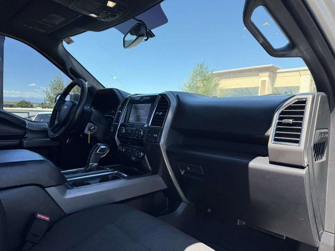 Used 2015 Ford F150 XLT w/ Equipment Group 302A Luxury AWD/4WD image 29