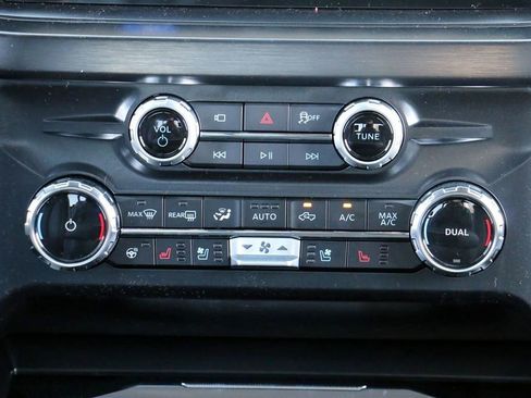 New 2026 Ford F350 Lariat w/ Black Appearance Package image 30