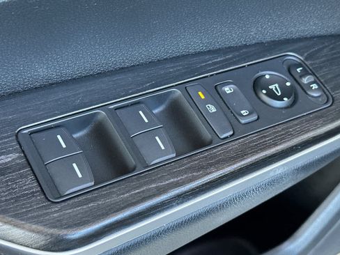 Used 2020 Honda Clarity Plug-In Hybrid image 13